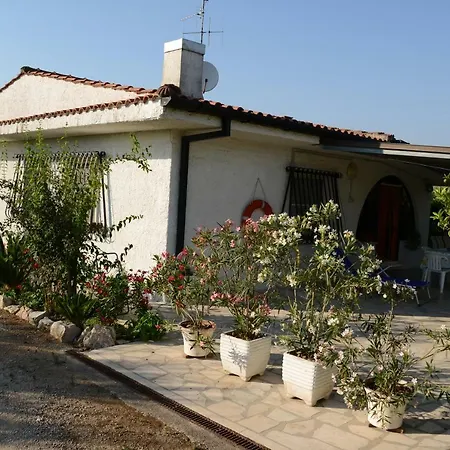 Holiday home L'aranceto Incantato *