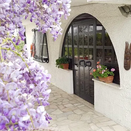 L'aranceto Incantato Holiday home *